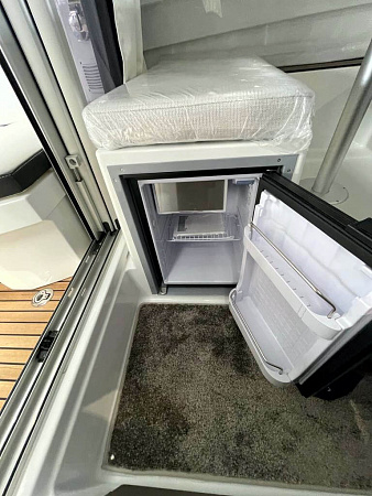 Катер Jeanneau Merry Fisher 695 S2